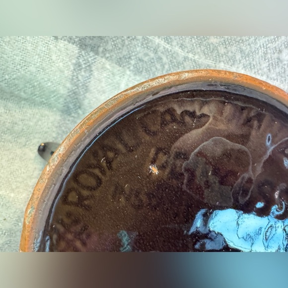 Vintage Royal Canadian Art Pottery ‘Princess’ Handcrafted Coffee/Teapot - Picture 11 of 13